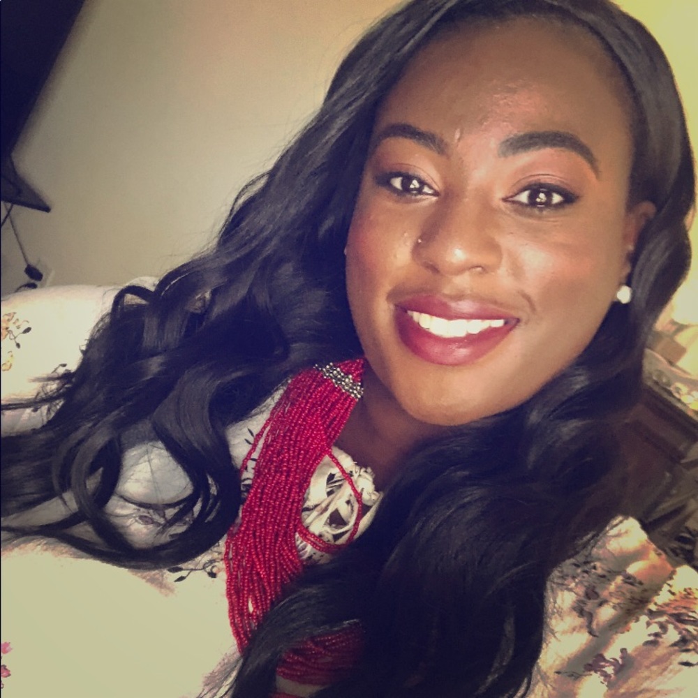 Hi There❤️ MEET YOUR POSHER